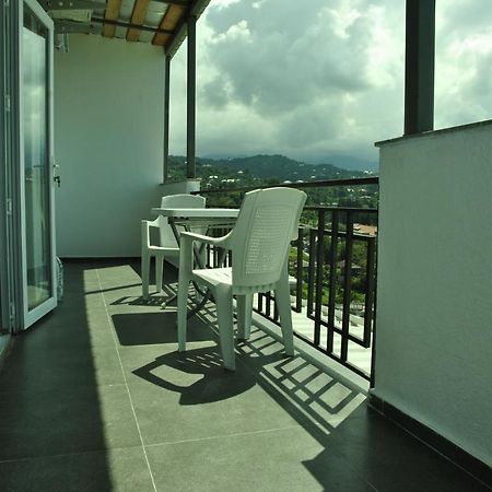 The View Apartment Makhinjauri Exterior photo