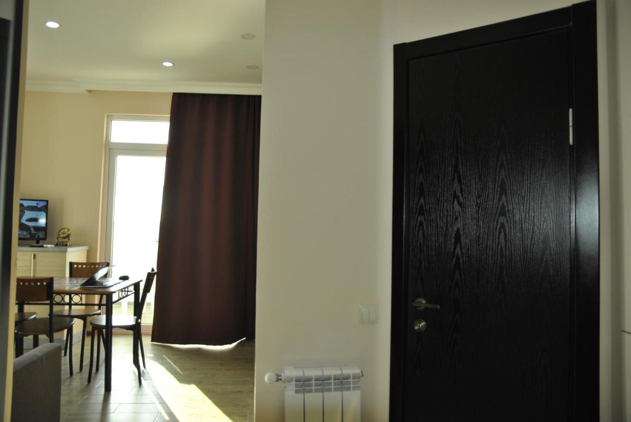 The View Apartment Makhinjauri Exterior photo